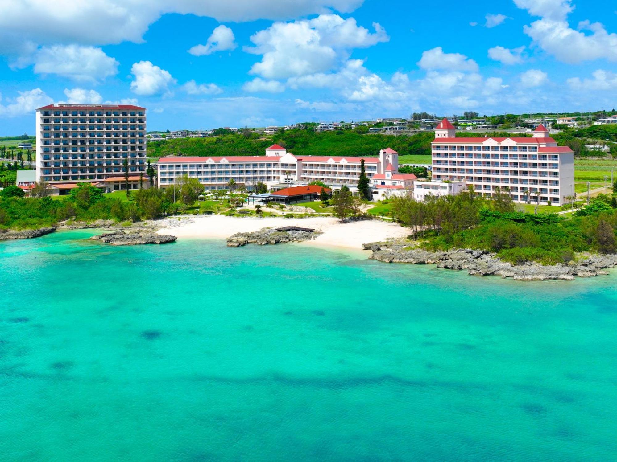 Hotel Breezebay Marina Miyakojima  Exterior photo